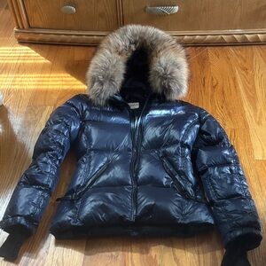 Women's Blue Sam Puffer Jacket with Fur Hood. In great condition.